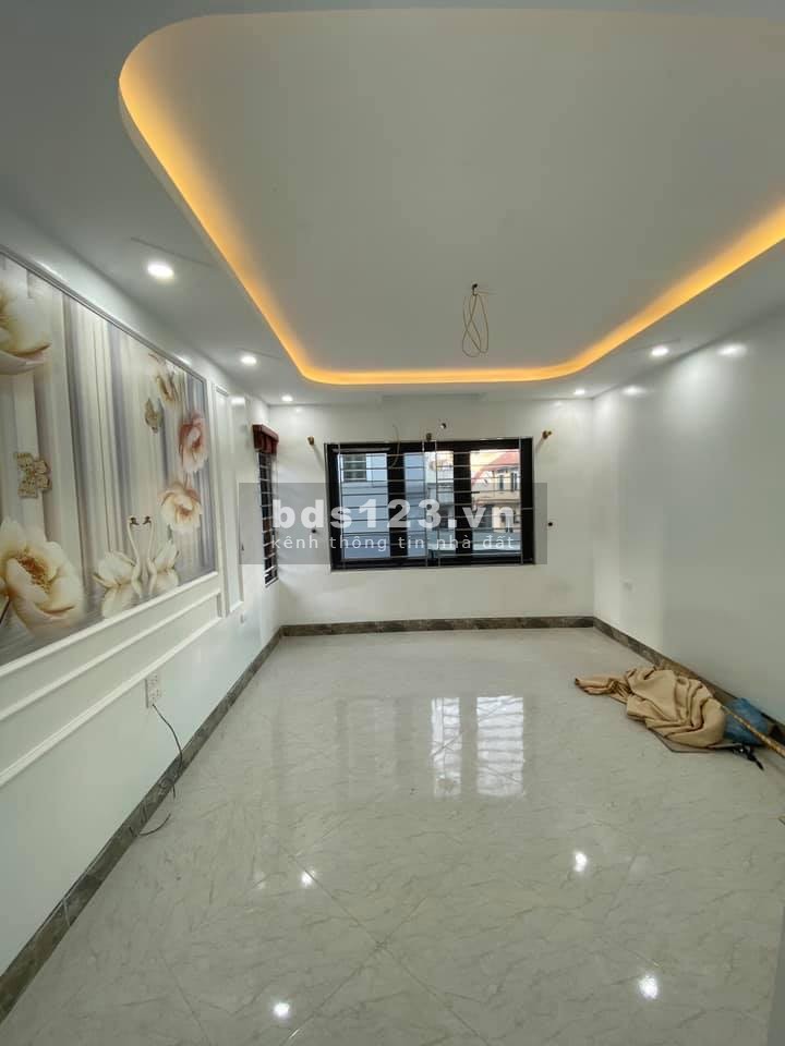 Bán nhà Lĩnh Nam, Hoàng Mai, ở sướng, 33mx4T nhỉnh 2 tỷ 0989191397