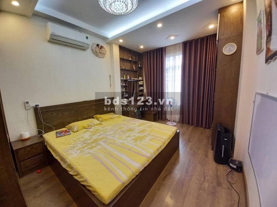 Không có căn thứ 2 Hồ Tùng Mậu vừa ở vừa thuê nhẹ 70 triệu/tháng, đúc 7 tầng