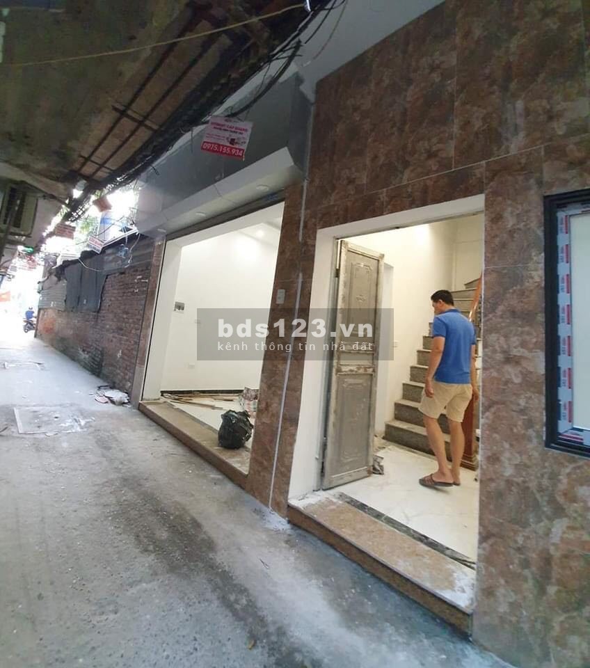Quận Đống Đa - Láng dt 37m2, 4 tầng, mt 6.4 giá bán 4.2 tỷ, nhà mới đẹp vào ở ngay, sổ đỏ chính chủ