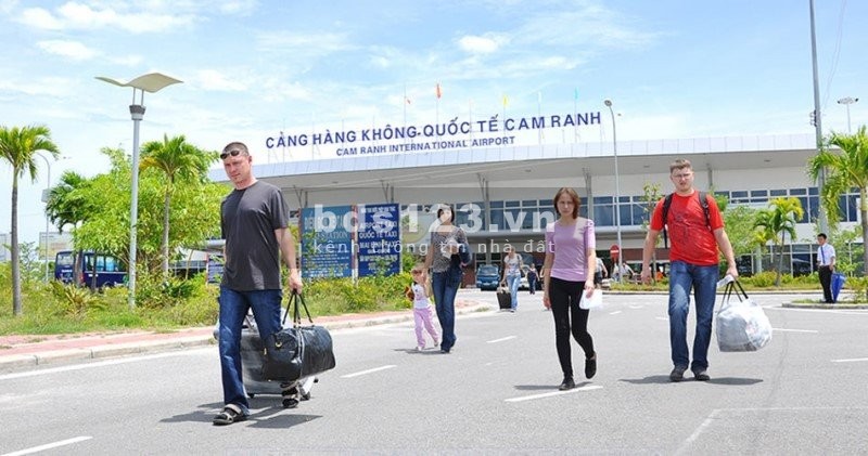Còn 5 lô đất nền vị trí đẹp trong KĐT Goldenbay 602 Bãi Dài Cam Ranh