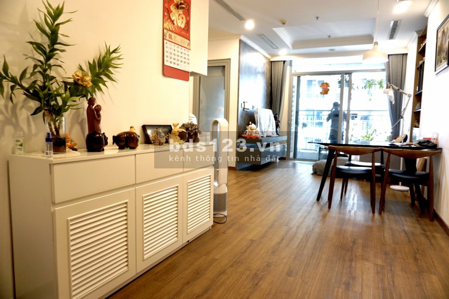 Cho thuê 2PN decor đẹp, Vinhomes Landmark, giá 18.5 triệu còn…