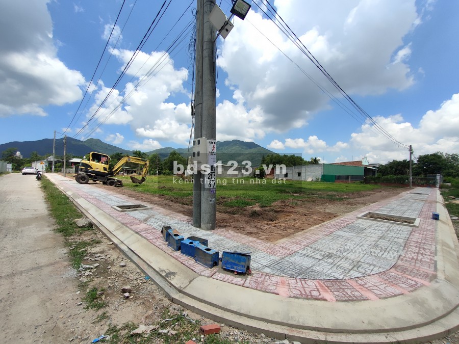 Bán gấp đất nền KDC Châu Pha Residence, siêu phẩm đất vàng 3 mặt tiền KDC hiện hữu