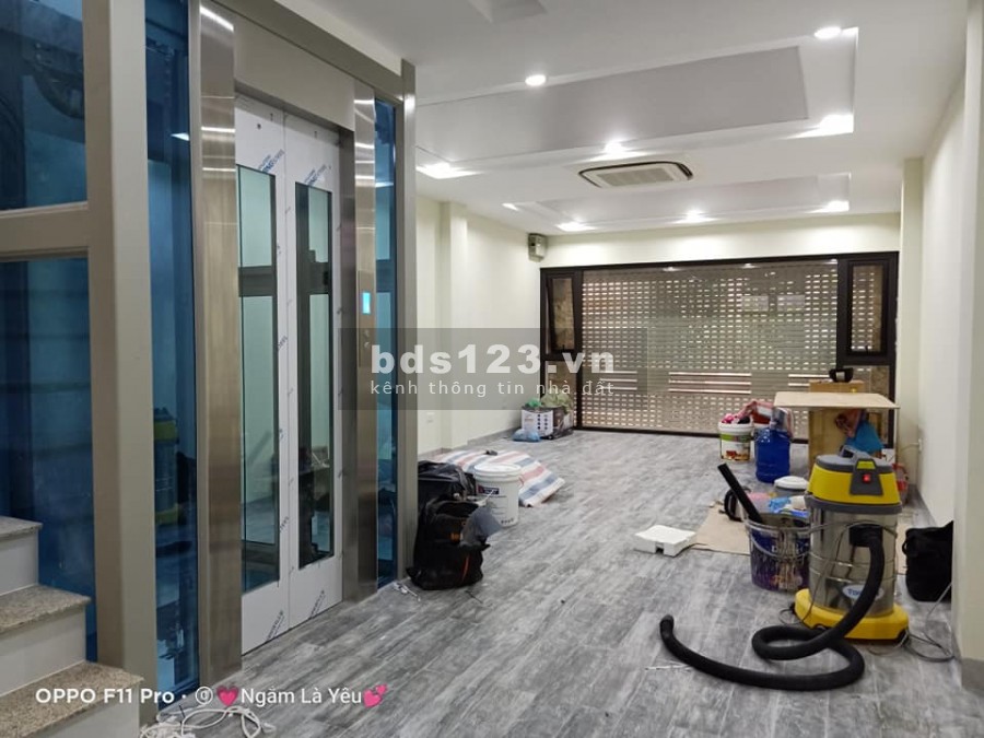 Bán Nhà Phố Thái Hà Ngõ Thông, Kinh Doanh, 8 Tầng Thang Máy