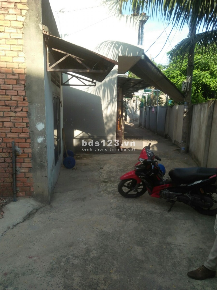 Bán nhà cấp 4 nát đường Bình Chiểu, Thủ Đức dt 4.5x20=90m2, pháp lí rõ ràng