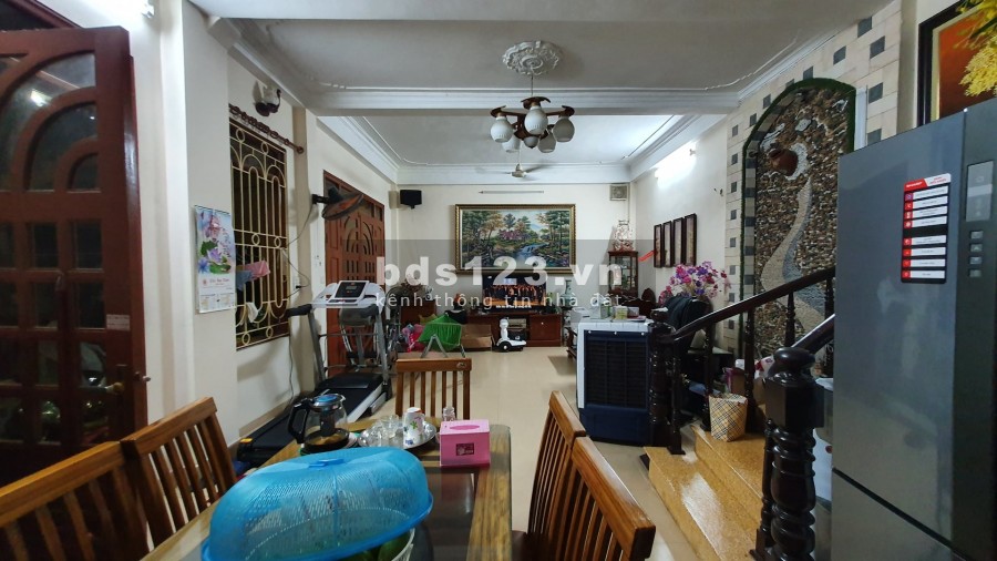 Bán nhà Kim Ngưu diện tích rộng mặt tiền siêu to dt 85m2 4 tầng, mt 9,1m chỉ 6 tỷ