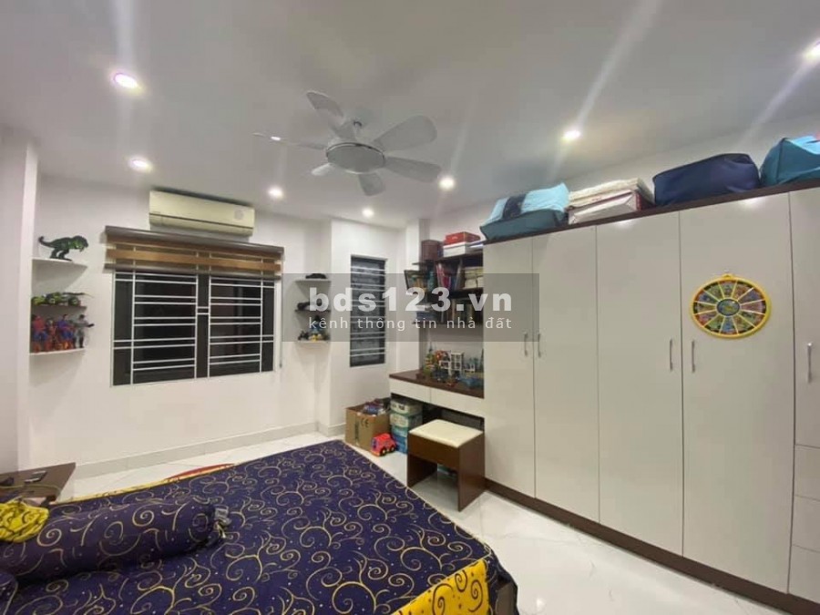 Siêu hot nhà Mỹ Đình tặng nội thất ở sướng ô tô, giá bán 3.6 tỷ, thương lượng