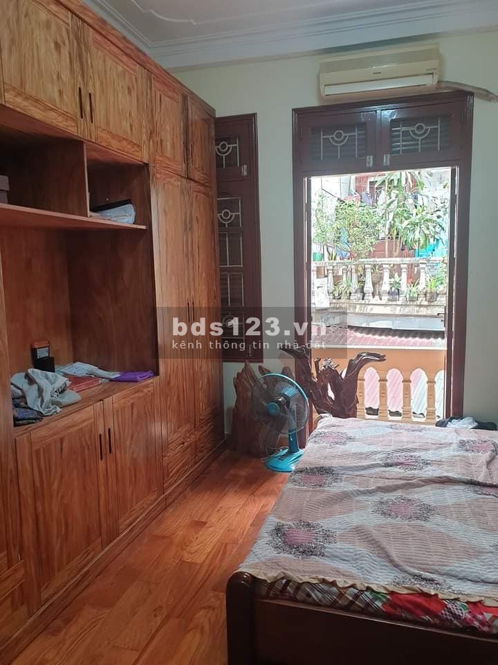 Bán nhà Hoàng Hoa Thám thông Vĩnh Phúc, Ba Đình-DT 55m2 x3T, Chỉ…