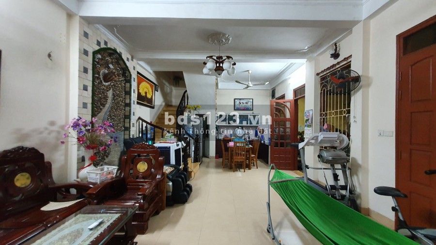 Bán nhà Kim Ngưu diện tích rộng mặt tiền siêu to dt 85m2 4 tầng, mt 9,1m chỉ 6 tỷ