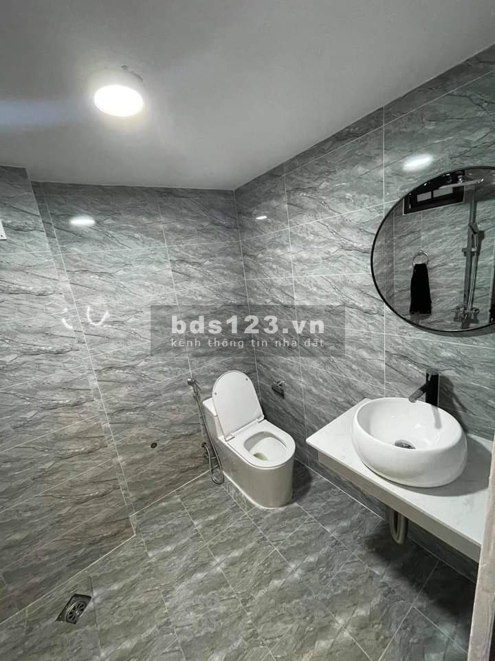 Chủ nhà cần bán gấp nhà Mậu Lương để trả tiền nở giá nhỉnh 2 tỷ