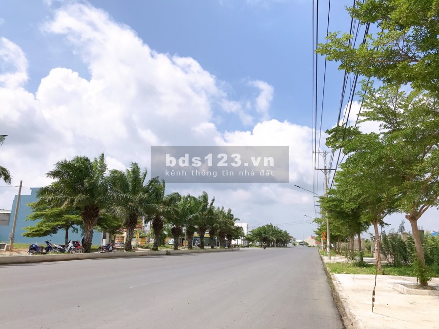 Bán lô đất Bình Chánh mt Trần Văn Giàu dt 90m2 liền kề bệnh viện chợ rẫy 2 Aeon Mall kdc Tên Lửa
