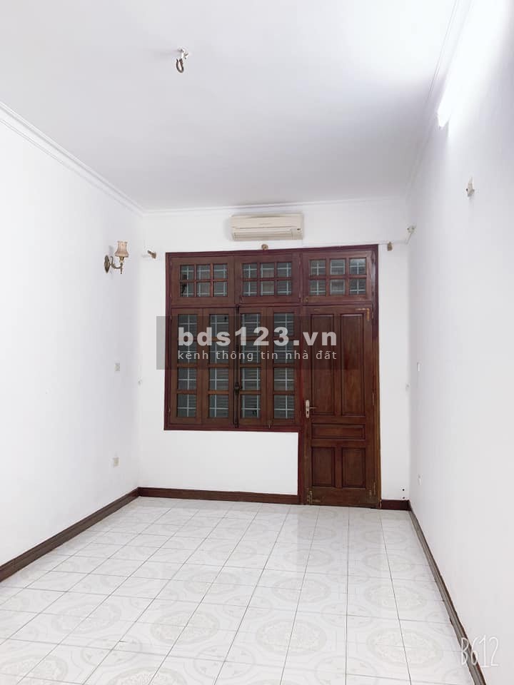 Nhà rộng phân lô gara ô tô kinh doanh Vip, khu dân trí cao, an ninh tốt