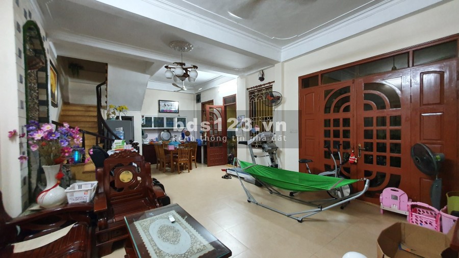 Bán nhà Kim Ngưu diện tích rộng mặt tiền siêu to dt 85m2 4 tầng, mt 9,1m chỉ 6 tỷ