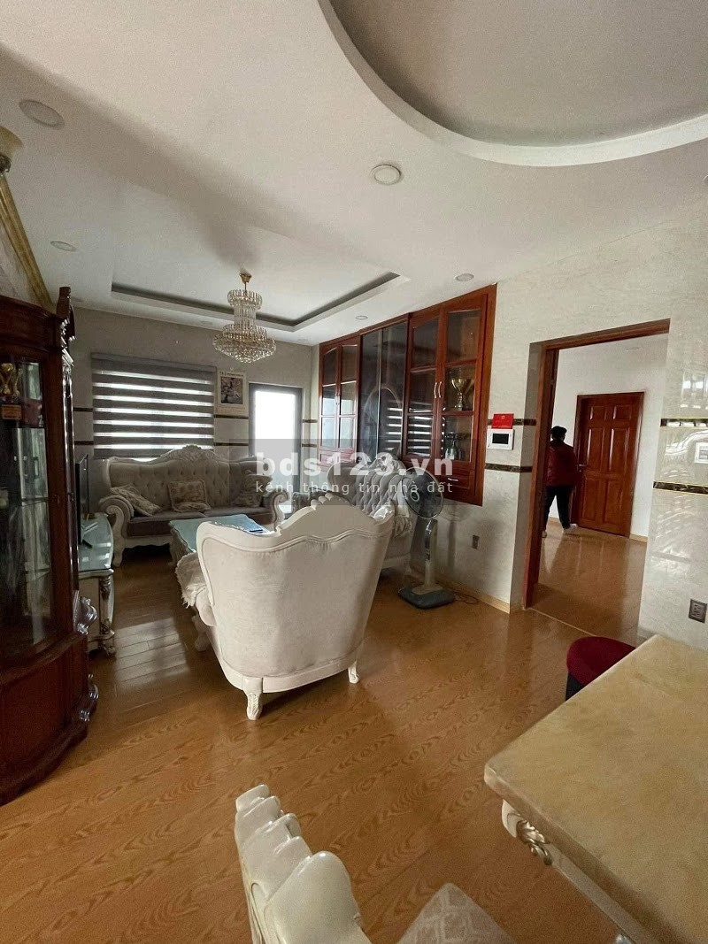 Bán nhà 2 mặt tiền Trần Trọng Cung, Nam Long, 5 tầng, giá 100 triệu/m2
