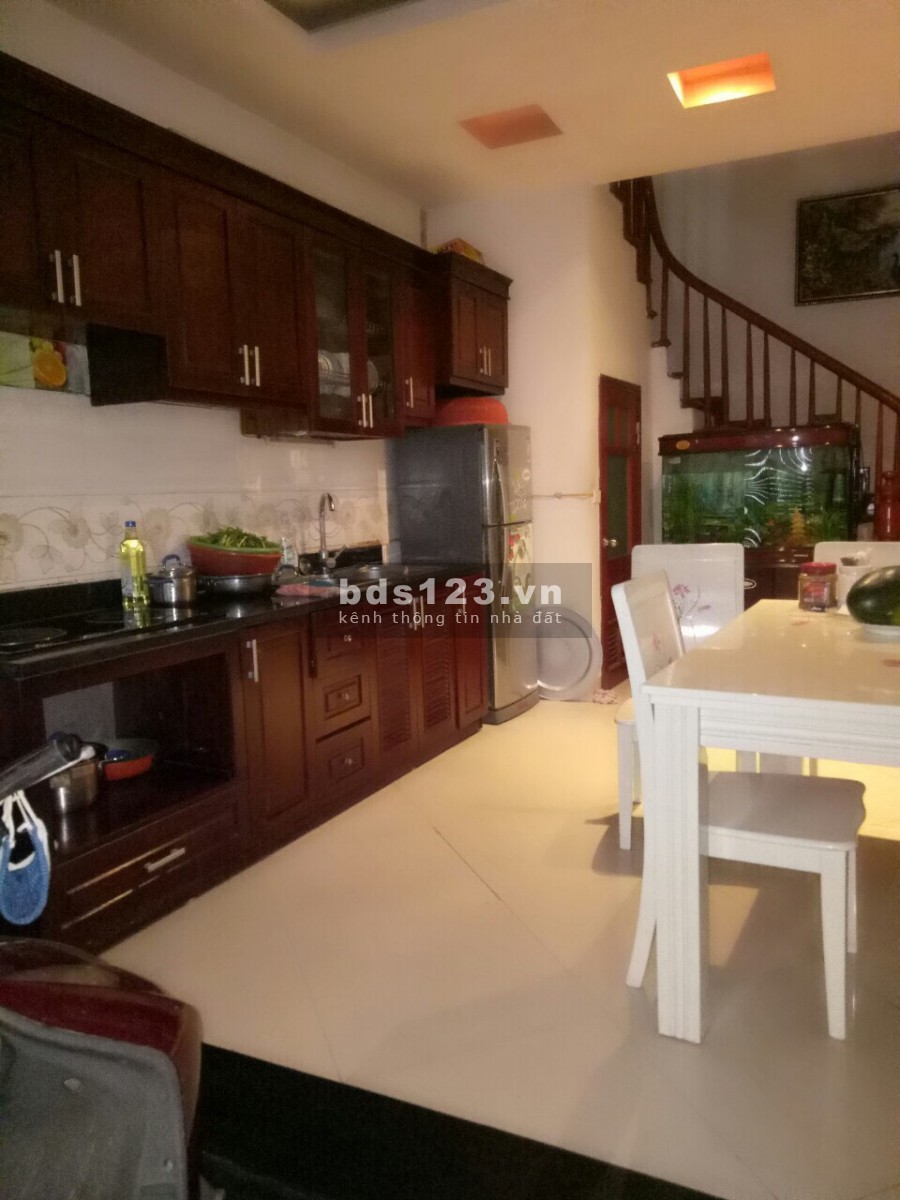 Chính chủ bán nhà 6 Tầng Xuân Đỉnh, cạnh công viên Hòa Bình, dt34m mt4m SĐCC giá 3,6 tỷ 0988296228
