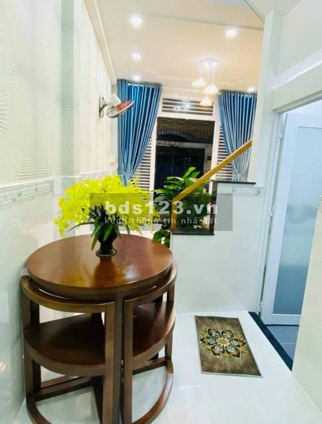 Đúng 3 tỷ hẻm xe hơi đường số 1 22m2 gần công viên Làng Hoa