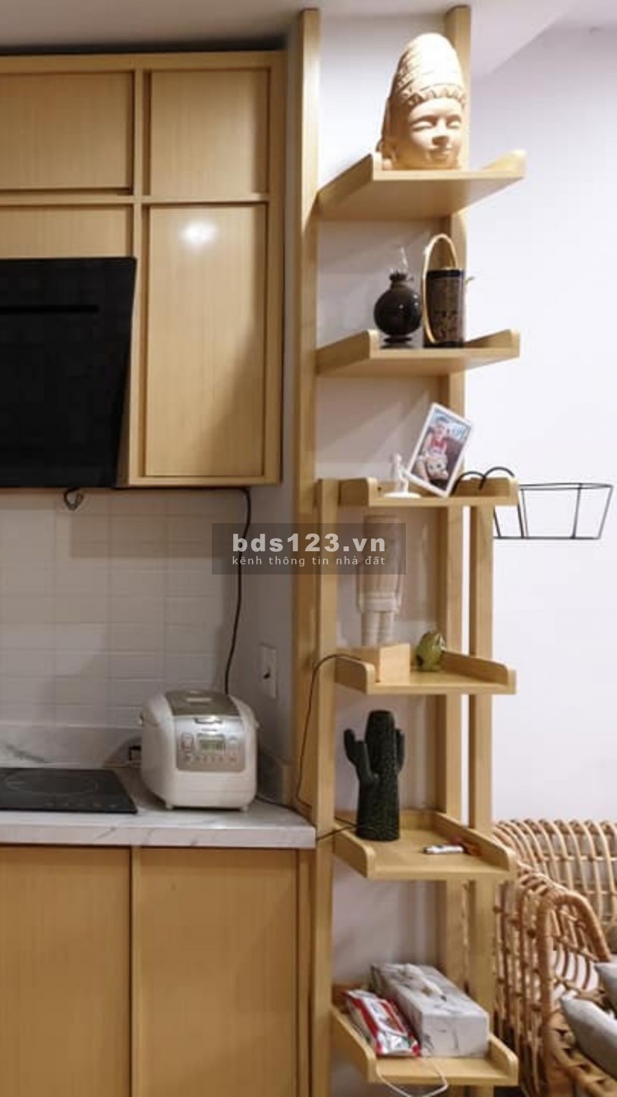 Nhà 5 tầng dt 96m2, Hoàng Hoa Thám, chdv thu 70 tiuệ/tháng, giá bán chỉ 12 tỷ