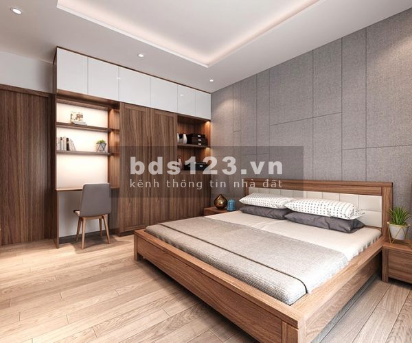 Bán nhà đẹp Hoàng Quốc Việt DT 52 m2 - dân trí cao, ô tô đỗ cửa.