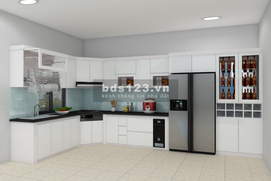 Bán nhà đẹp Hoàng Quốc Việt DT 52 m2 - dân trí cao, ô tô đỗ cửa.