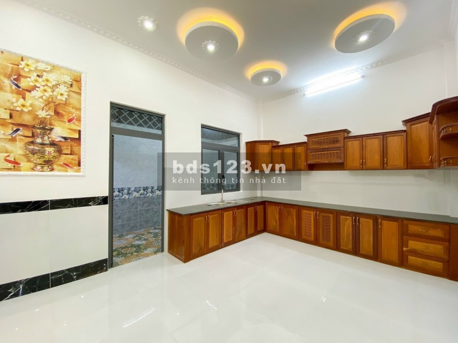 Bán nhà nguyên căn đẹp khu dân cư Nam 2 Hưng Thịnh Cái Răng, Cần Thơ, giá 5.6 tỷ