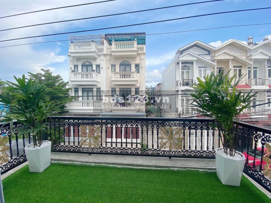 Nhà khu dân cưu Sài Gòn mới hẻm 12m, xe hơi qua lại thoải mái, mặt tiền 10m
