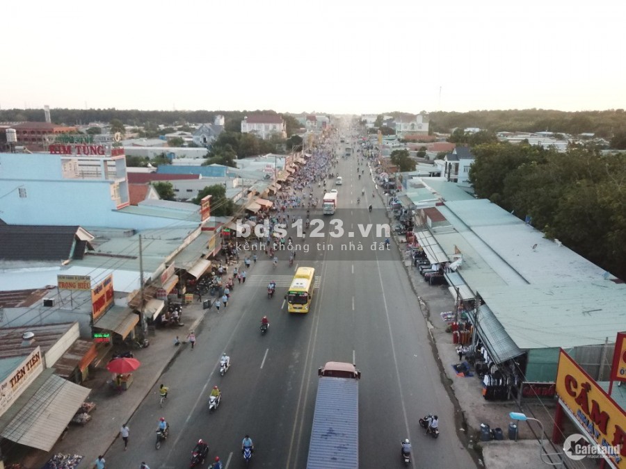 Mặt tiền 741 ngay chợ thương mại, diện tích 78m2, giá chưa qua đầu tư
