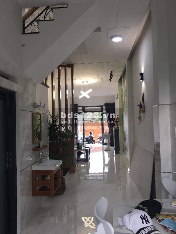 Nhà đẹp giá rẻ Tô Ngọc Vân Phường 15 Gò vấp gần 50m2 giá chỉ hơn 3 tỷ TL