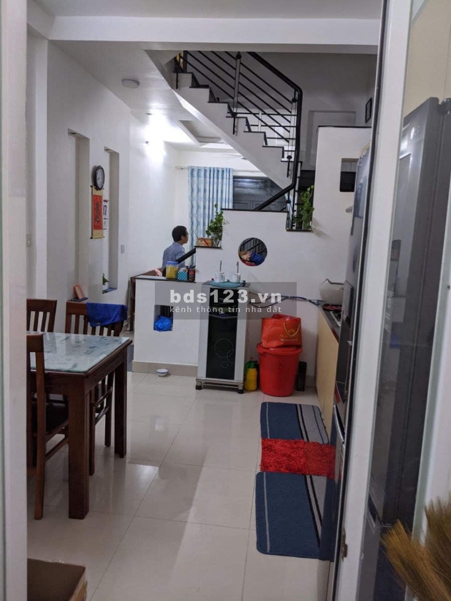 Hẻm sạch 5m, DT 56m2, 3 tầng BTCT, Nguyễn Súy-Tân Phú, giá chỉ 5.7 tỷ