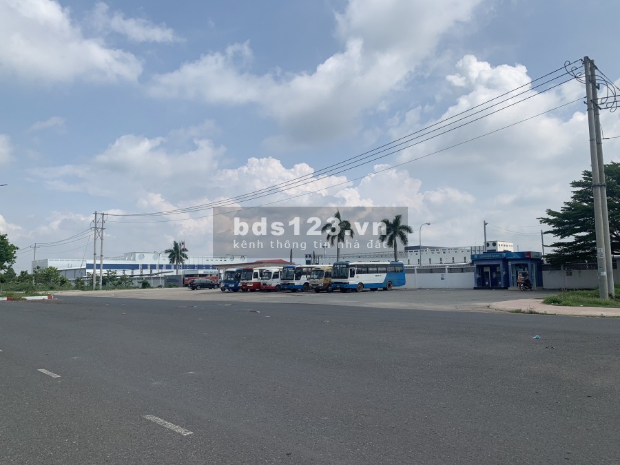 Bán gấp lô đất 3.430m2 mt đường Tỉnh 42m, ngay khu dân cư. giá 480 triệu