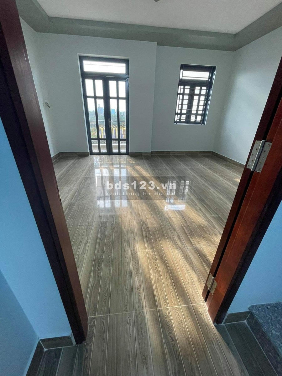 Bán nhà Đường Tây Lân, Quận Bình Tân, dt 63m2, 3 tầng, hẻm nhựa 6m, giá 3.8 tỷ