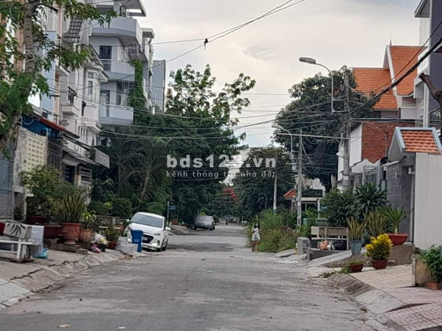 Biệt Thự Giá Ngộp, Phạm Thế Hiển, 10x25, 1 Trệt 2 Lầu Chỉ 12 Tỷ Quận 8