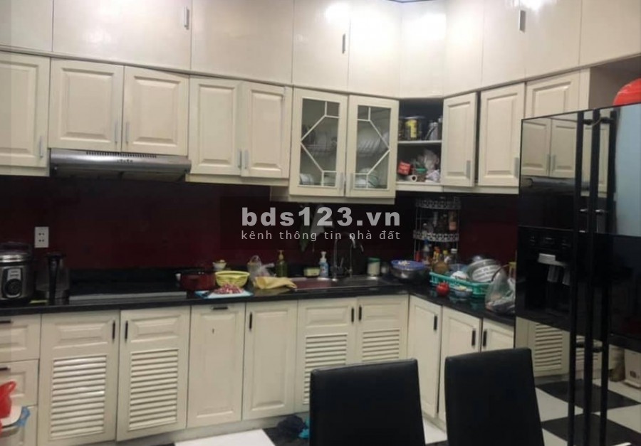 Bán nhà Cầu Diễn ô tô tránh, dt 45m2, 5 tầng, mt 3.8m, giá 3.65 tỷ, tặng nội thất, lh 0966396381