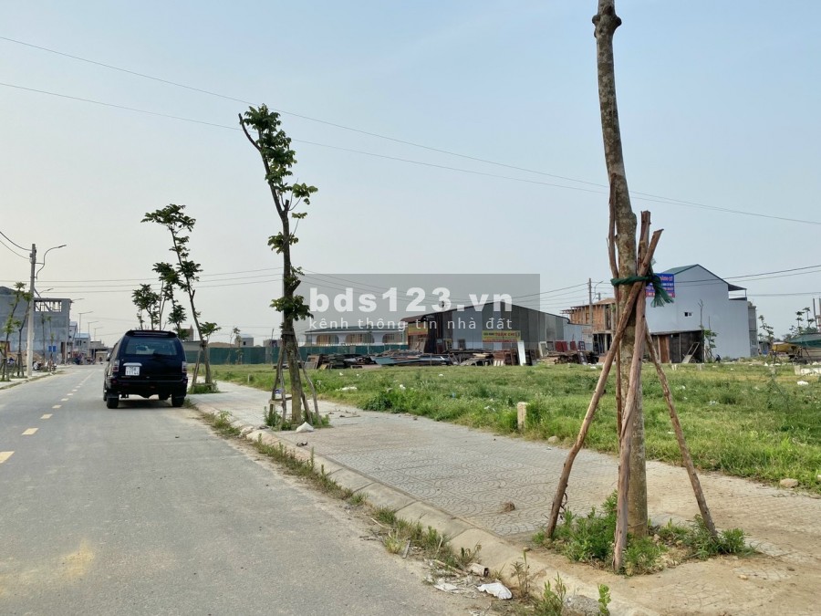 Bán đất kqh Hương Sơn, diện tích 81m2, vị trí đẹp bên cạnh trường mầm non, LH 085_86_87_880
