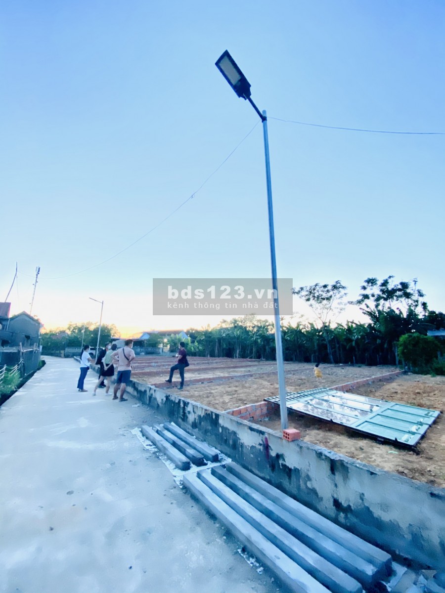 Mở bán vài lô 90 đến 170m2 giá từ 550tr/ lô. Có hỗ trợ vay, sổ sẵn