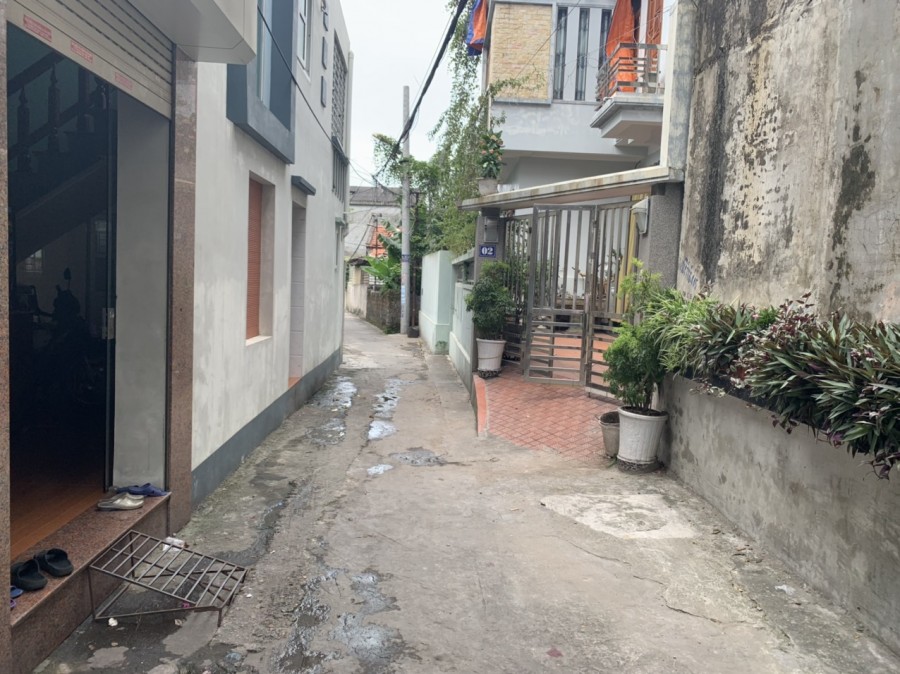 Bán đất tặng nhà tại Phường Cẩm Trung, Cẩm Phả, Quảng Ninh