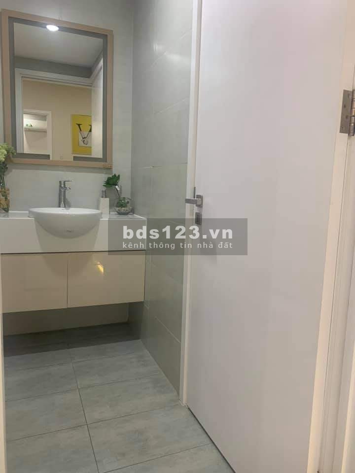 Cần bán căn hộ Ricca 1PN 49m2 chênh chênh thấp nhận nhà T10/2021