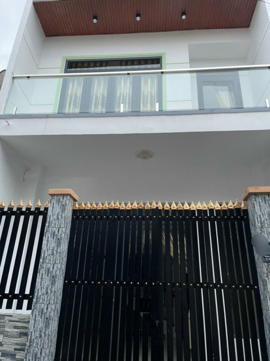 Bán gấp nhà đường 53 Hiệp Bình Chánh, Quận Thủ Đức, dt 60m2, giá 5ty6