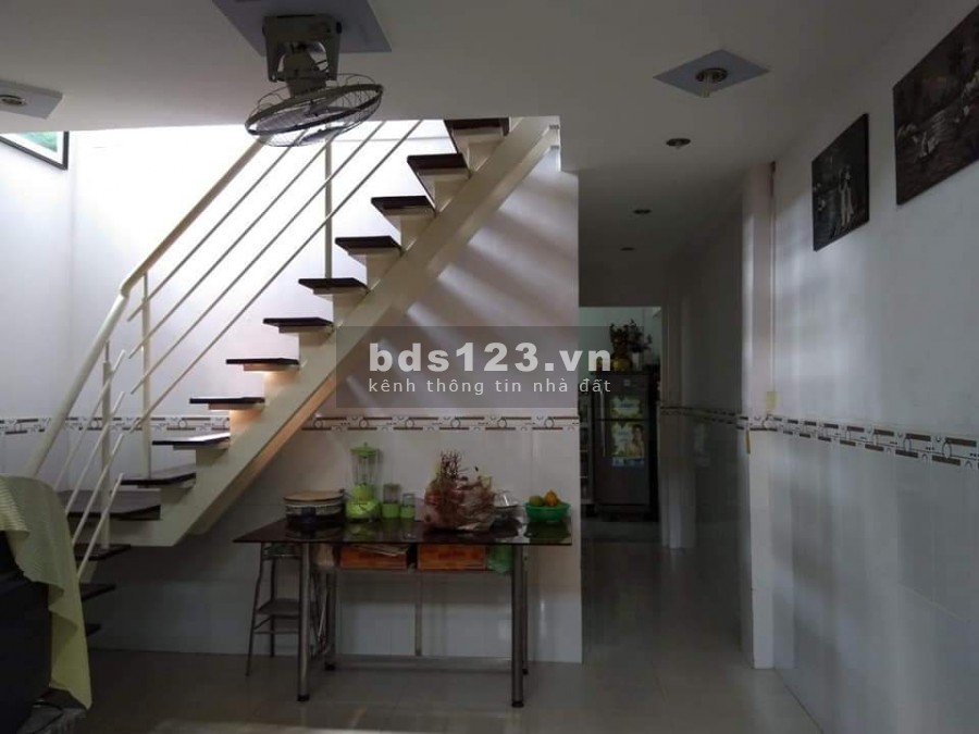 Nhà 1 trệt 1 lầu HXH phường Phú Thuận, Quận 7 dt 59m2 giá chỉ 4,7 tỷ, lhcc