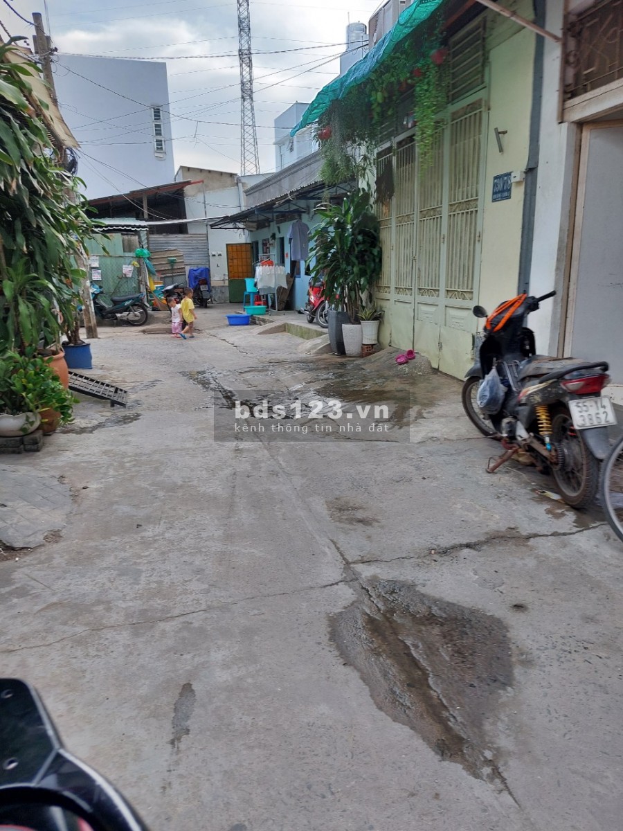 Nhà 1 trệt 1 lầu HXH phường Phú Thuận, Quận 7 dt 59m2 giá chỉ 4,7 tỷ, lhcc