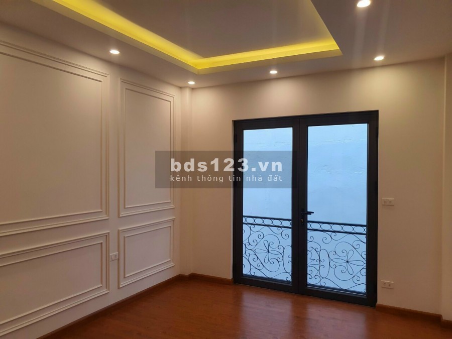 Bán nhà Lê Đức Thọ, chỉ việc sách vali về ở, 3 bước ra sân Mỹ Đình, 60m2, 4.7 tỷ