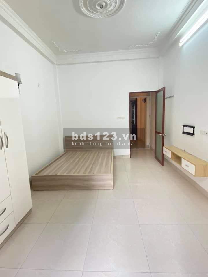 Bán nhà riêng phố Quan Nhân- Thanh Xuân, ô tô đỗ cửa, diện tích 45m2, giá 4,5 tỷ.