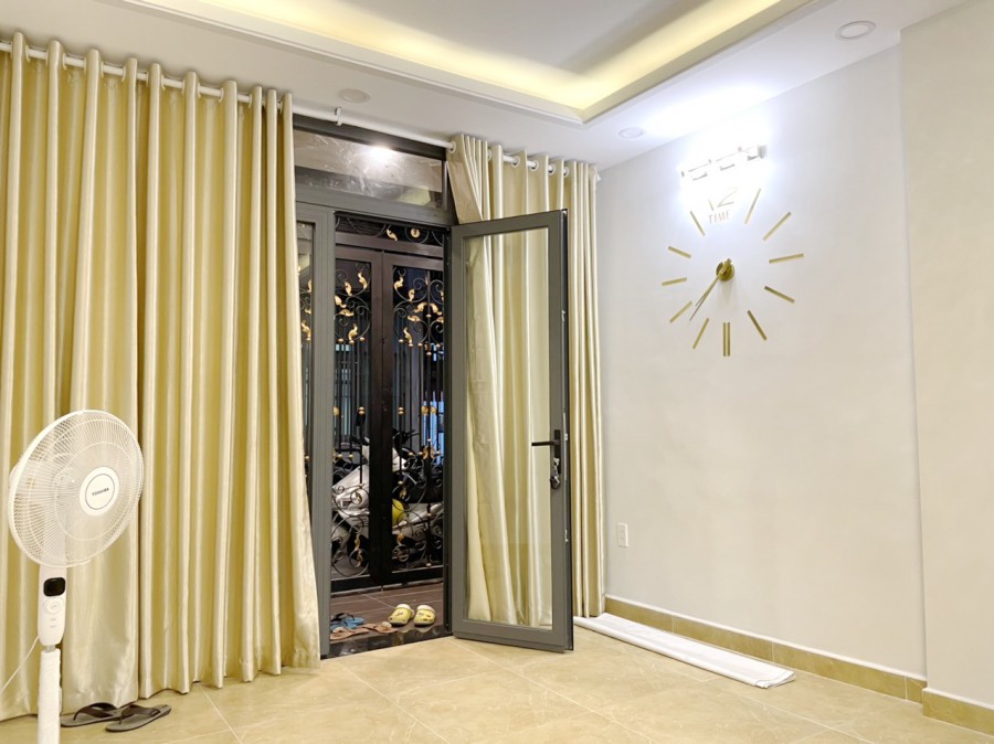 Nhà đẹp (full nội thất) 3 tầng, hẻm ôtô đường Nguyễn Duy Phường 9 Quận 8