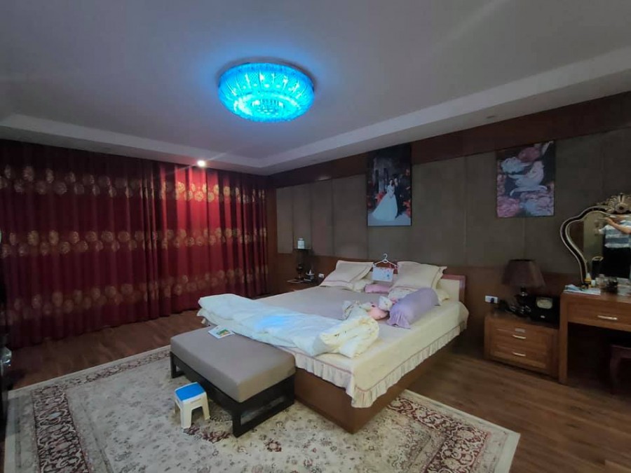 Bán nhà Hoàng Văn Thái 65m 5T MT9m 15tỷ lô góc Kinh Doanh Ô tô