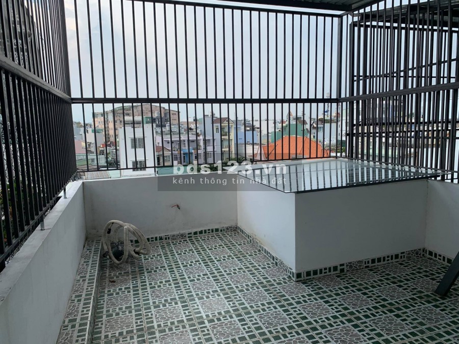 [Bán nhà] Nguyễn Sơn Tân Phú, dt 55m2 (4.2x13m) 3 tầng, hẻm xe hơi, nhà đẹp, sổ hồng