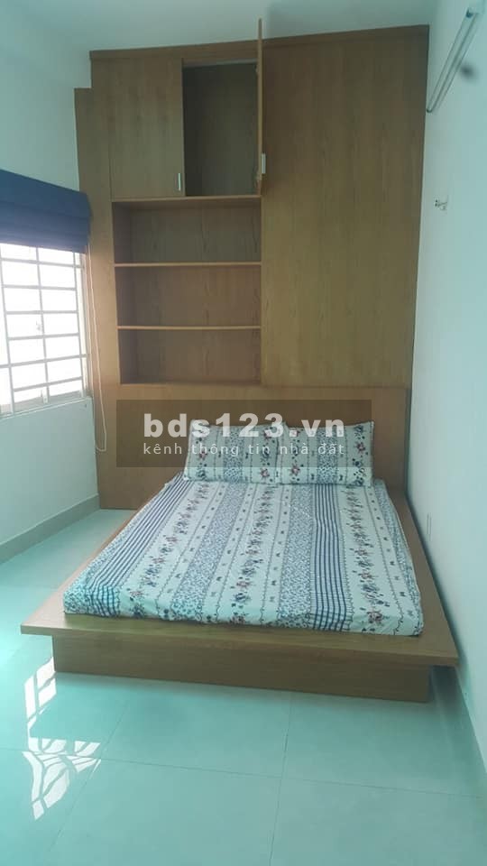 Nhà bán Nguyễn Thần Hiến gần Đoàn Văn Bơ, quận 4, 34,6m2, chỉ 2,8 tỷ,lh 0989149953