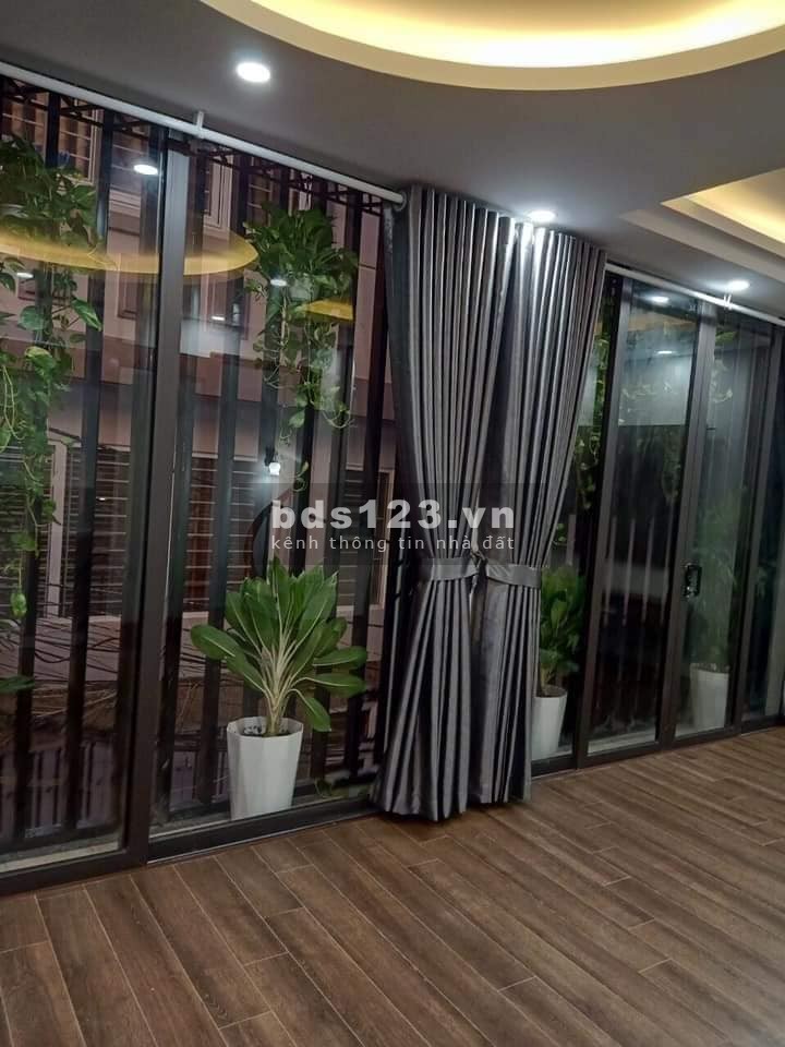 MẶT PHỐ NGUYỄN KHANG-NHÀ CẦU GIẤY-4 TẦNG