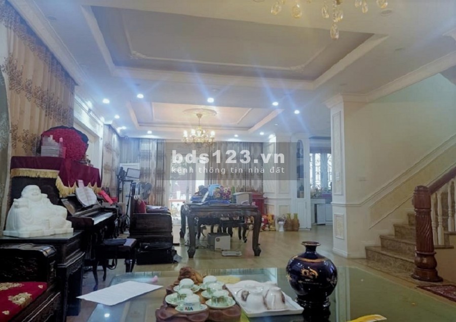 Đặng Văn Ngữ Quận Đống Đa, vỉa hè, oto, kinh doanh, dt 210m2 4 tầng, mt 8.2m giá 30 tỷ