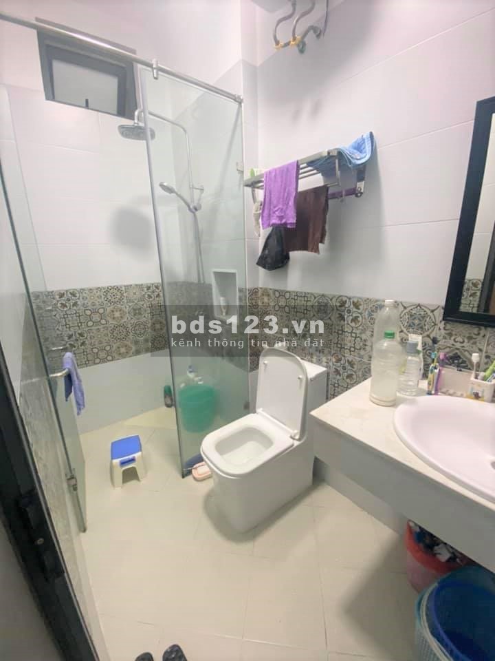 Bán gấp nhà phố Kim Ngưu, khu biệt thự chắc chắn, đẹp thoáng, dt 50m2 5 tầng, giá nhỉnh 4 tỷ