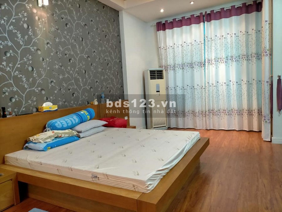 Cầu Giấy nhỉnh 3 tỷ dt 37m2, 3 mặt thoáng ngõ 3 gác ở và cho thuê cực tiện