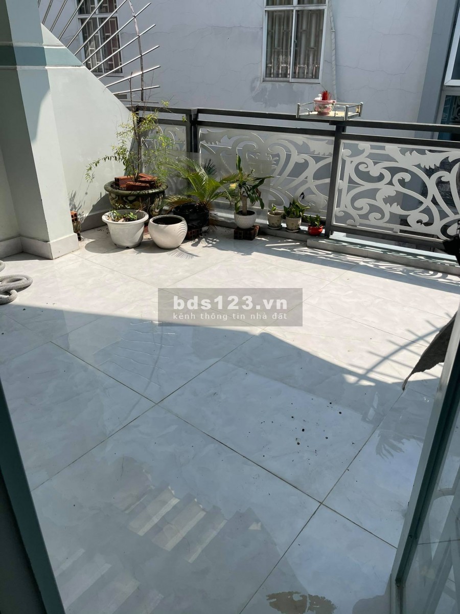 Nhà Cao Lỗ Quận 8 Diện Tích 52m2 Khu Nhà Gìau Hẻm Xe Hơi, khu dân cư