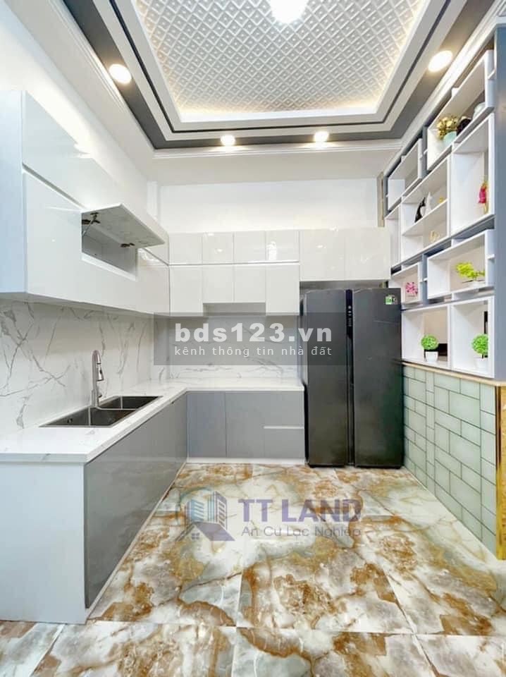 Nhà đẹp lung linh khu dân cư Sài Gòn, mới hẻm xe hơi, 1 trệt, 2 lầu
